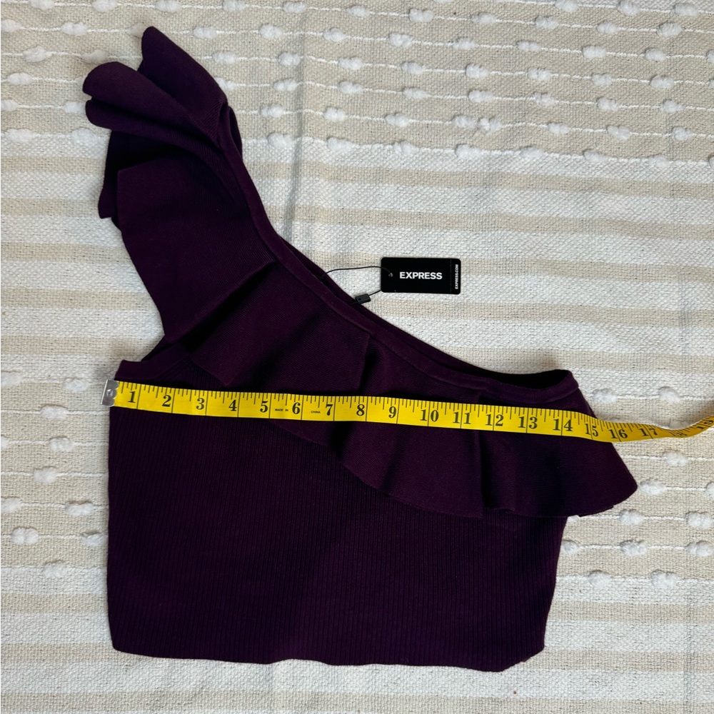 Express Body Contour One Shoulder Cropped Sweater Tank purple size large - Picture 8 of 11